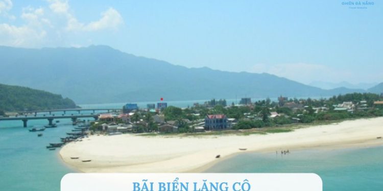 Bãi biển Lăng Cô