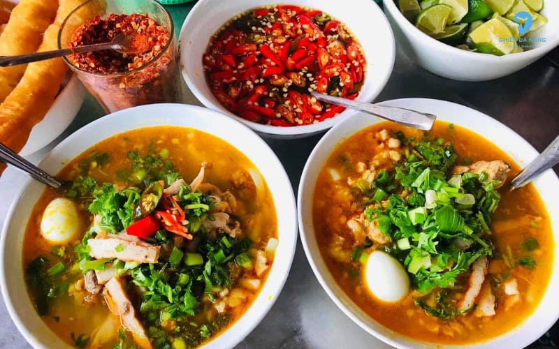 Bánh canh ruộng - món ăn trưa ngon dân dã Đà thành