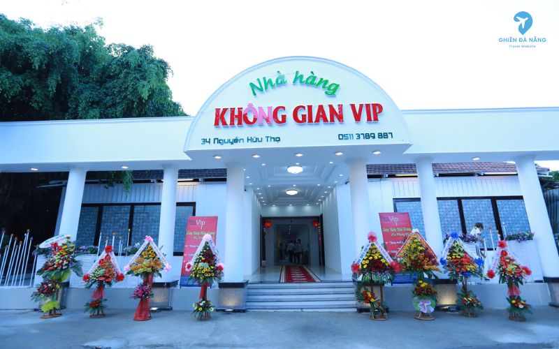 Nhà hàng Không Gian VIP - Nhà hàng tổ chức tiệc cuối năm cho gia đình