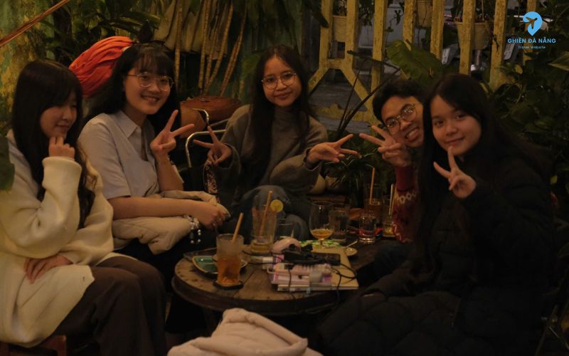 Góc Nhà Tụi Mình – Quán cafe thư viện yên tĩnh tại Đà Nẵng