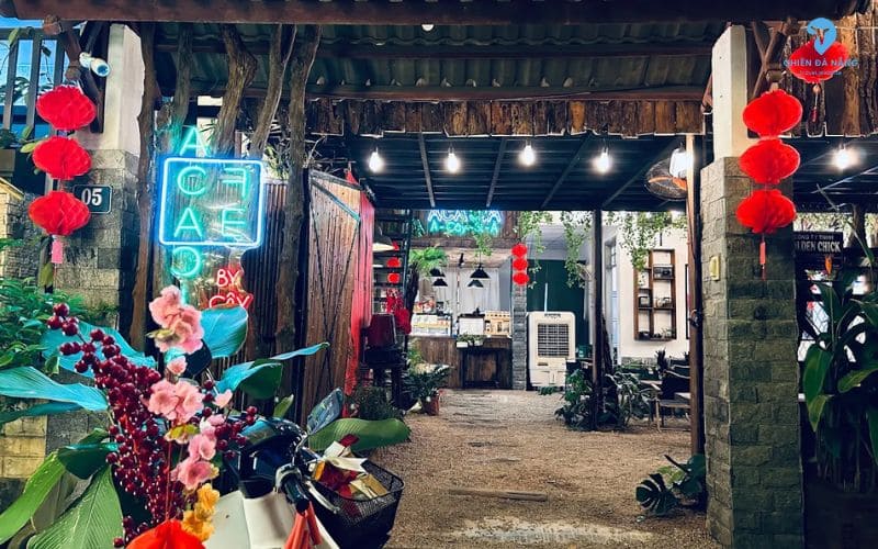 Có nên ghé Acacia by CaySi cafe trải nghiệm không?
