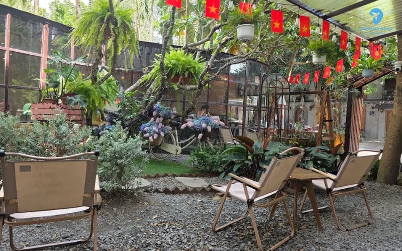 Có nên ghé B Garden Coffee trải nghiệm không?