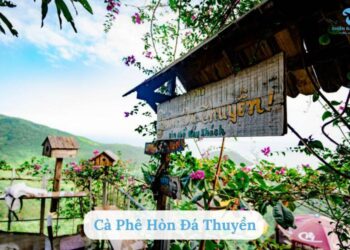 Cà Phê Hòn Đá Thuyền - Điểm sống ảo cực chất trên đèo hải vân