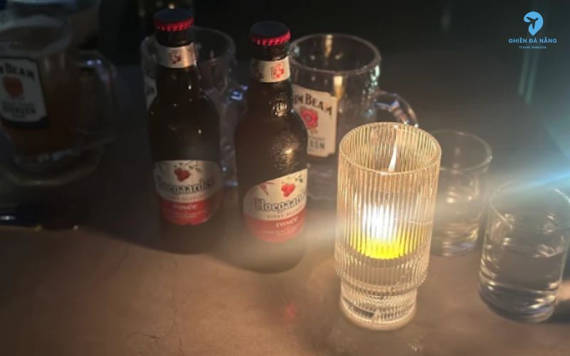 Giá cả và chi phí khi ghé đến quán bar Lagoon