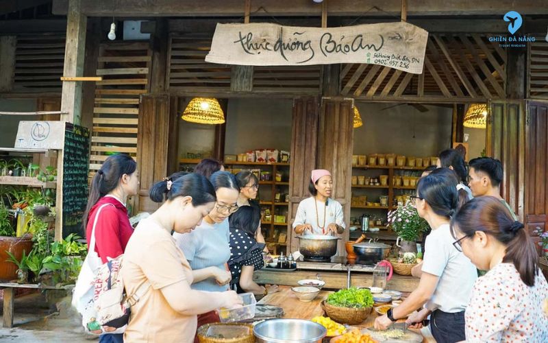 Quán chay gần đây tại Đà Nẵng thuộc Quận Sơn Trà