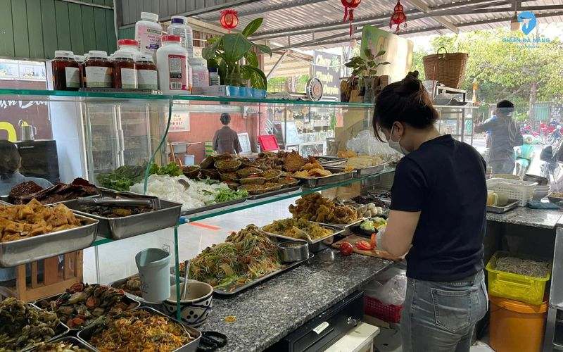 Quán chay gần đây tại Đà Nẵng thuộc Quận Cẩm Lệ