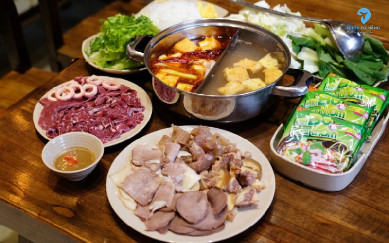 Lẩu bò Sáu Hưng