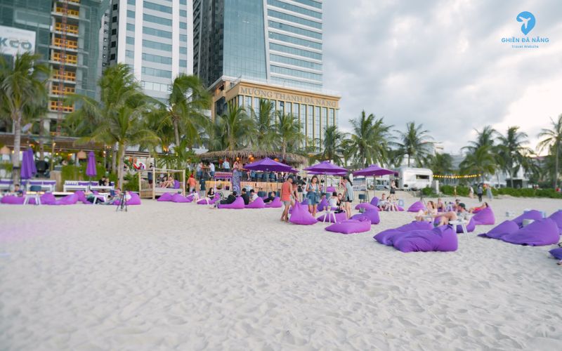 Thời gian đến Paradise Beach Bar & Cinema Danang hợp lý?