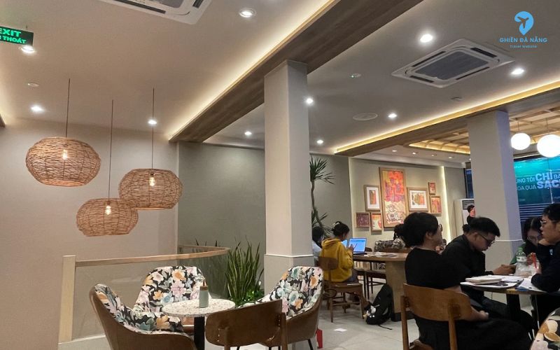 Highlands Coffee XVNT