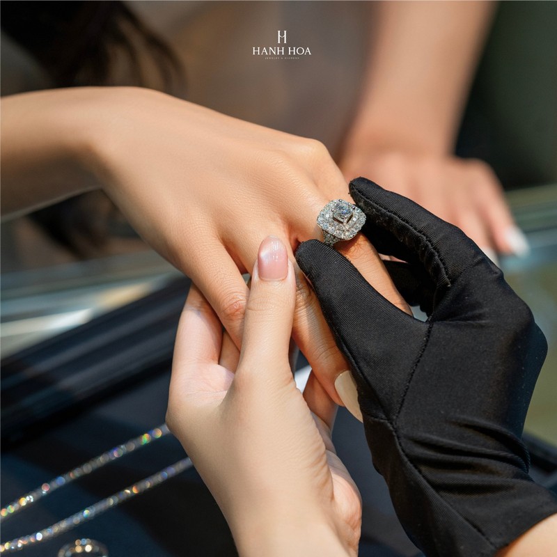 Hạnh Hòa Jewelry & Diamond – Cửa hàng vàng bạc uy tín Đà Nẵng