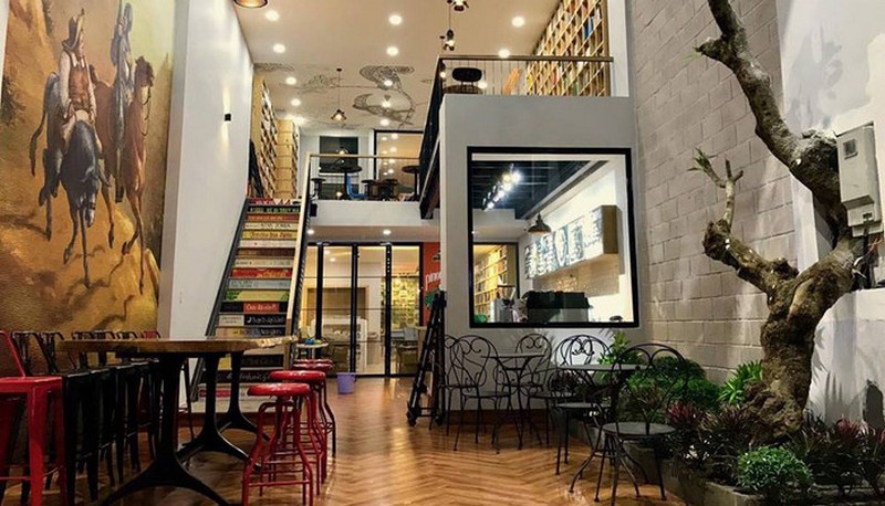 Nhã Nam Books N’ Coffee
