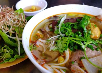 Bún bò Đà Nẵng