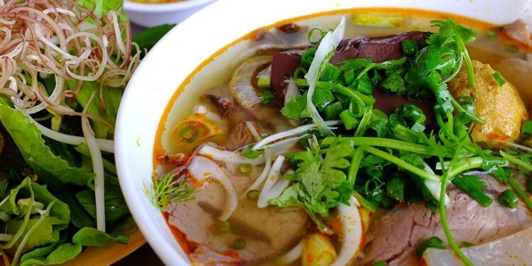 Bún bò Đà Nẵng