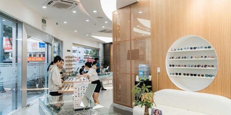 Cửa hàng cắt kính cận Đà Nẵng