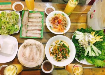 Quán bánh tráng cuốn thịt heo ngon ở Đà Nẵng