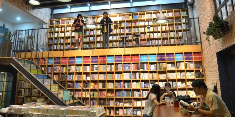 Quán cafe sách Đà Nẵng