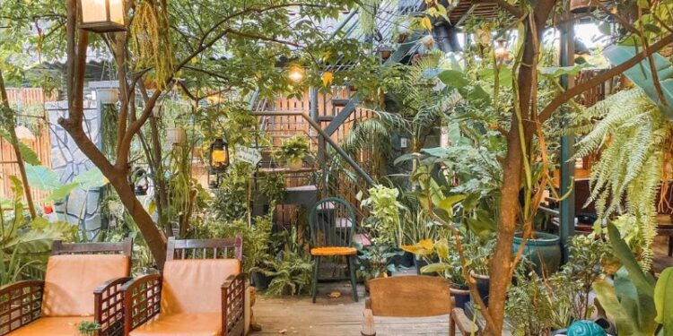 quan cafe vuon da nang