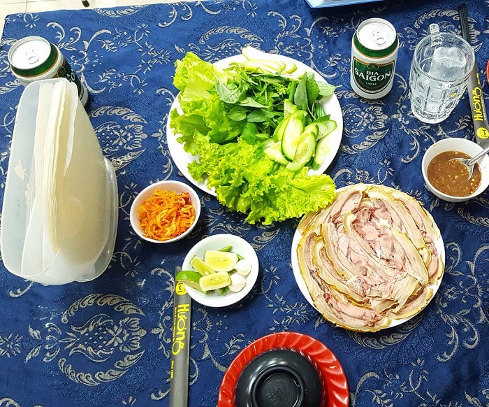 Món bê thui Cầu Mống tại quán Hương được trình bày đẹp mắt