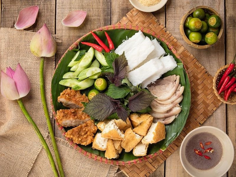 Bún đậu mắm tôm tươi ngon tại quán Hàng Khay