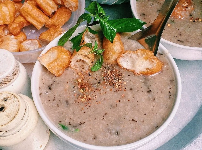 Cháo lòng Cô Cúc Đà Nẵng