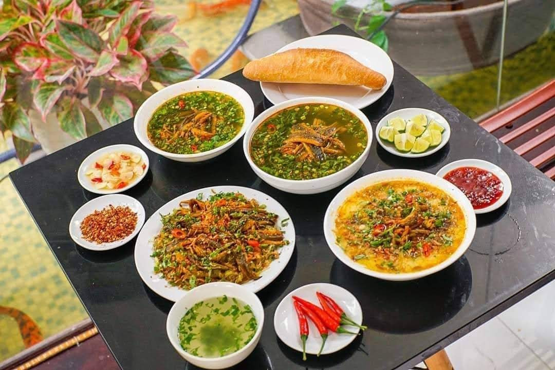 Khám Phá Hương Vị Xứ Nghệ Giữa Lòng Đà Nẵng: Top 11 Quán Cháo Lươn Ngon Nhức Nách