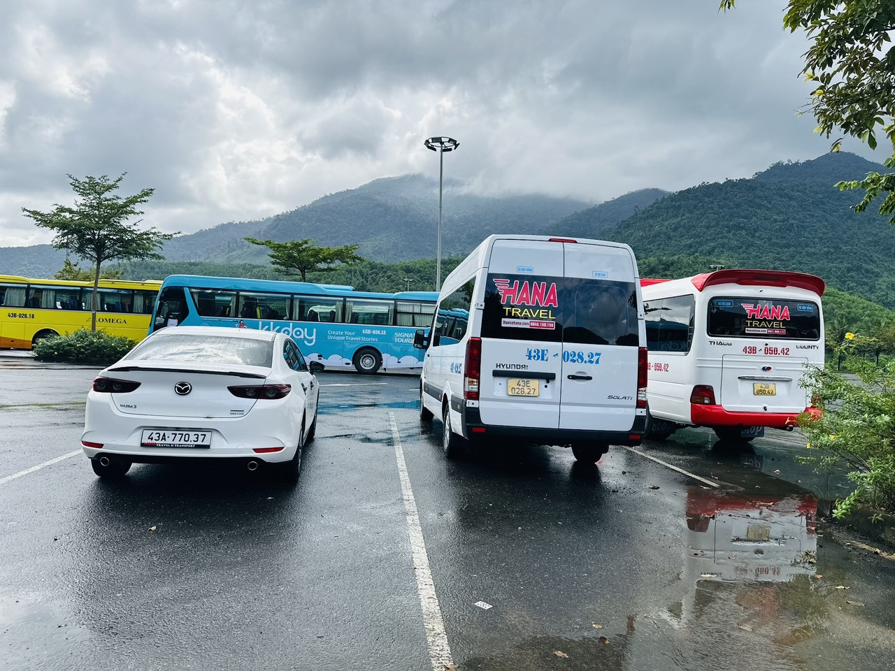 Các dòng xe 4,16,45 chỗ tại Hana