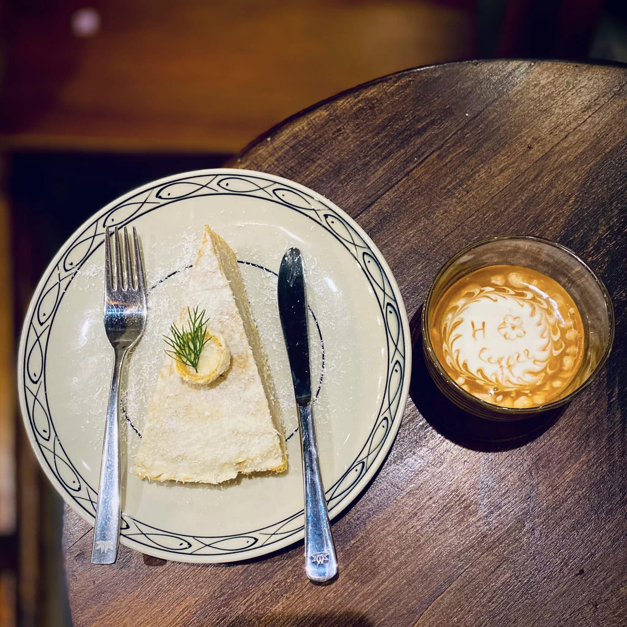 Phong cách Hàn Quốc tại H Coffee