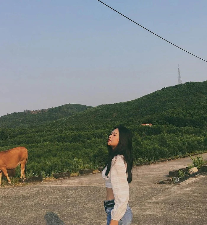 Hoàng hôn buông xuống trên hồ Đồng Xanh Đồng Nghệ