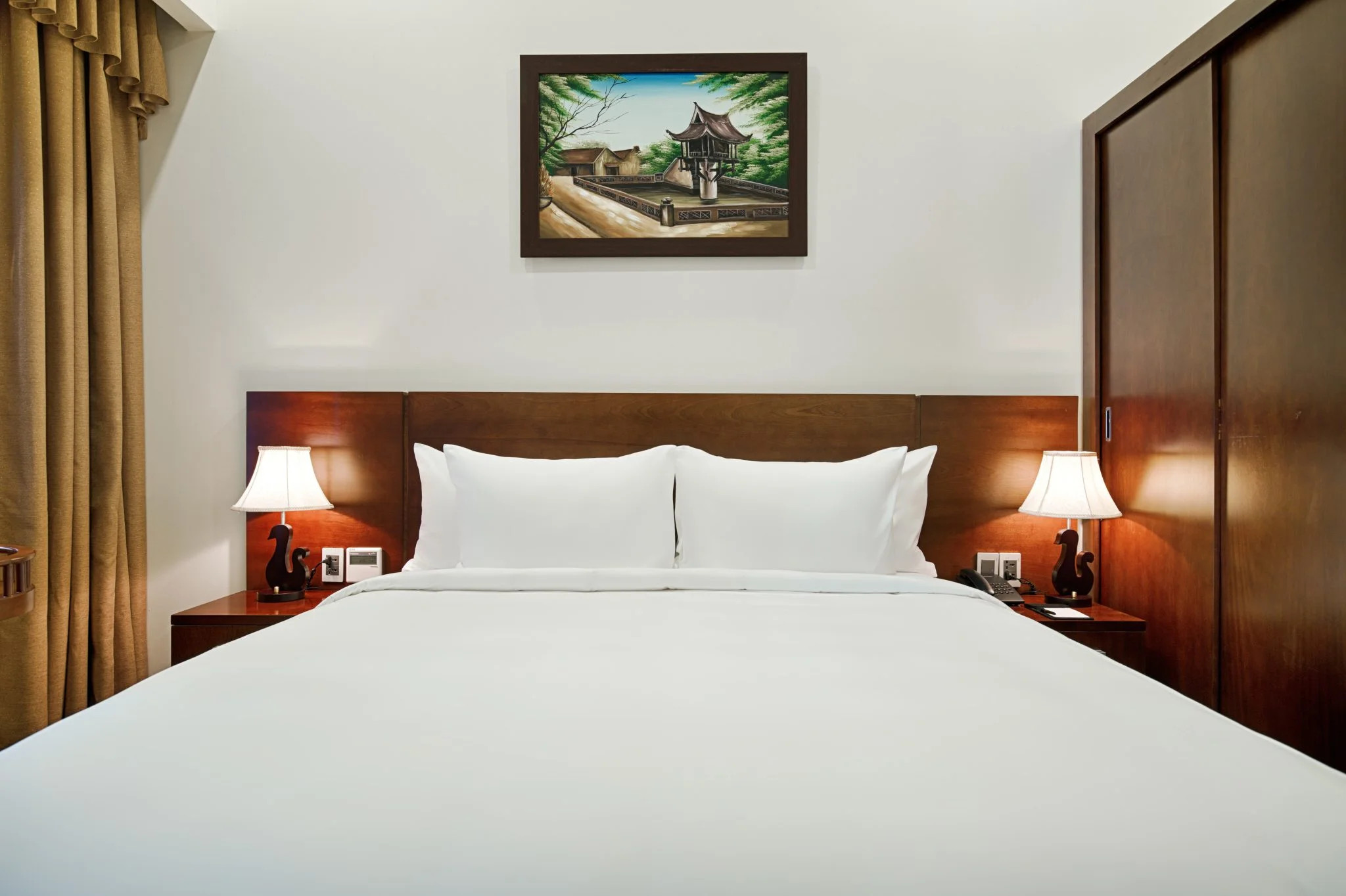 Phòng Senior Deluxe Double rộng rãi và sang trọng