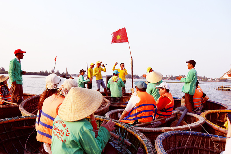 Khu du lịch sinh thái rừng dừa bảy mẫu Hội An