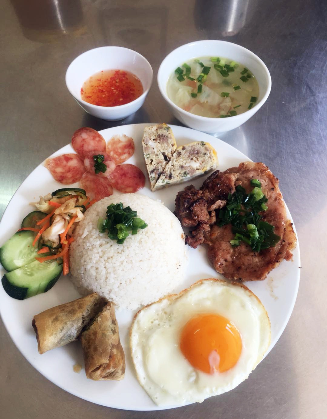 Cơm tấm Đà Nẵng Bà Lang
