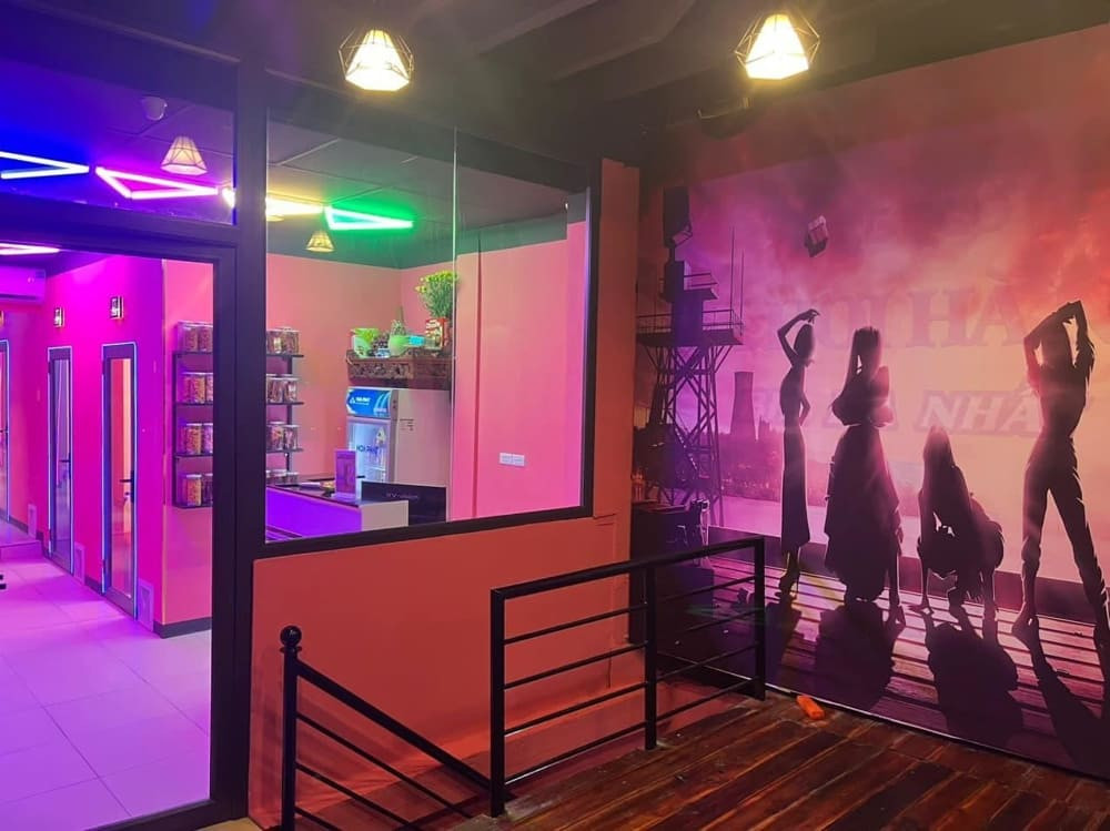 Muzic Box Nam Đồng với không gian phù hợp cho nhóm bạn