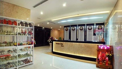 Khu vực lễ tân thân thiện tại Golden Star Hotel Đà Nẵng