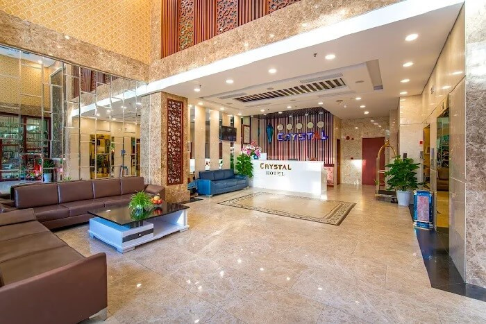 Crystal Hotel - Kiến trúc hiện đại, view đẹp