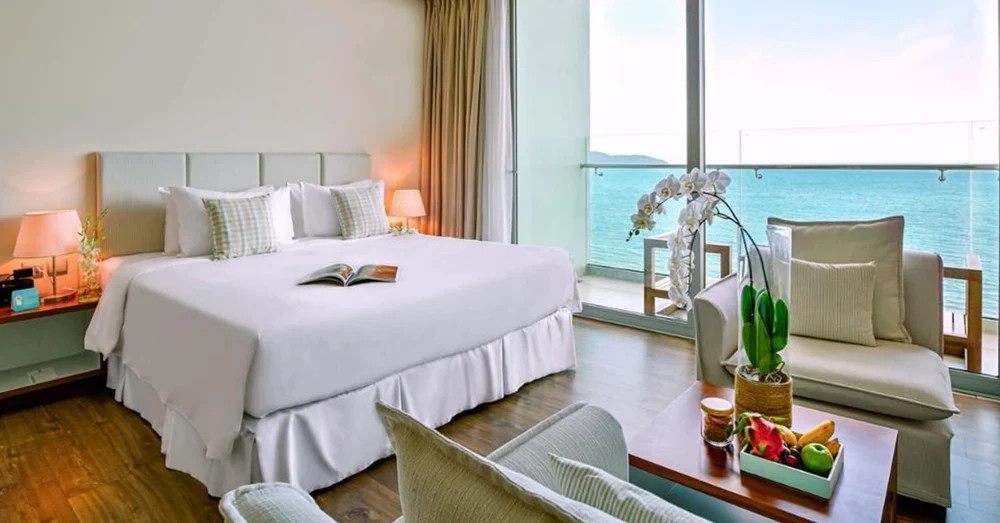 A La Carte Da Nang Beach