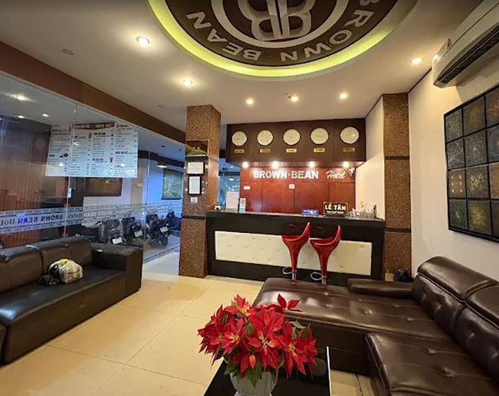 Khu vực lễ tân sang trọng tại Khách sạn Brown Bean Đà Nẵng