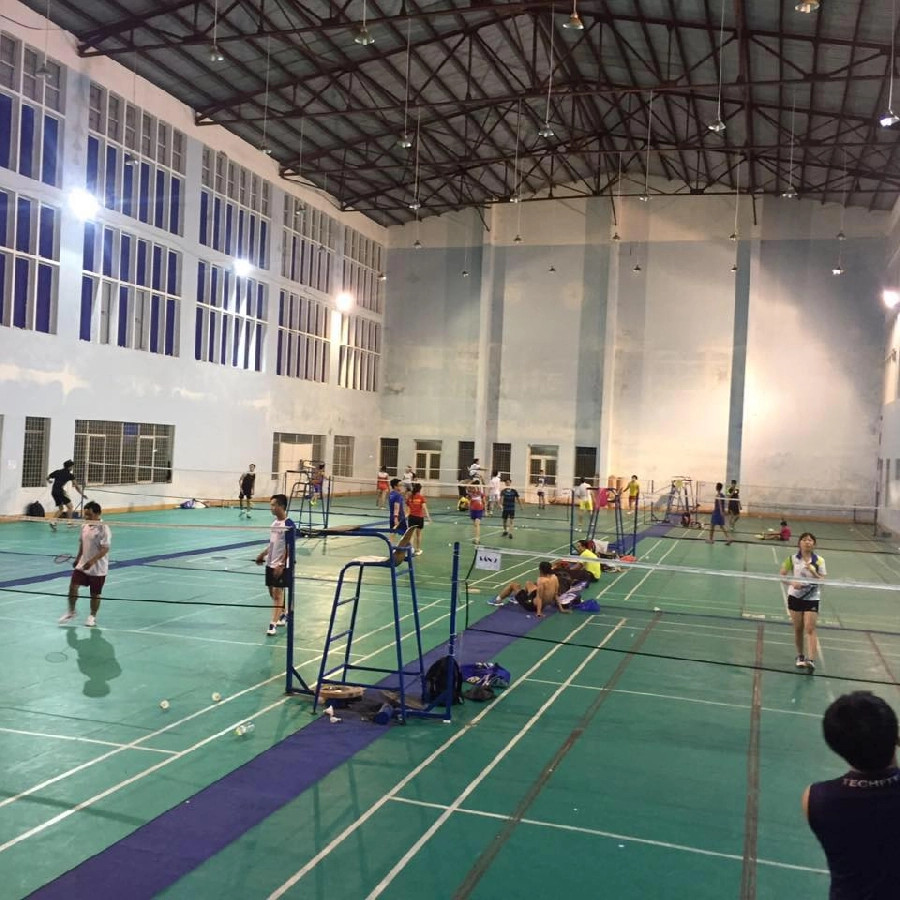 Sân Cầu Lông Trường Đại Học Thể Dục Thể Thao