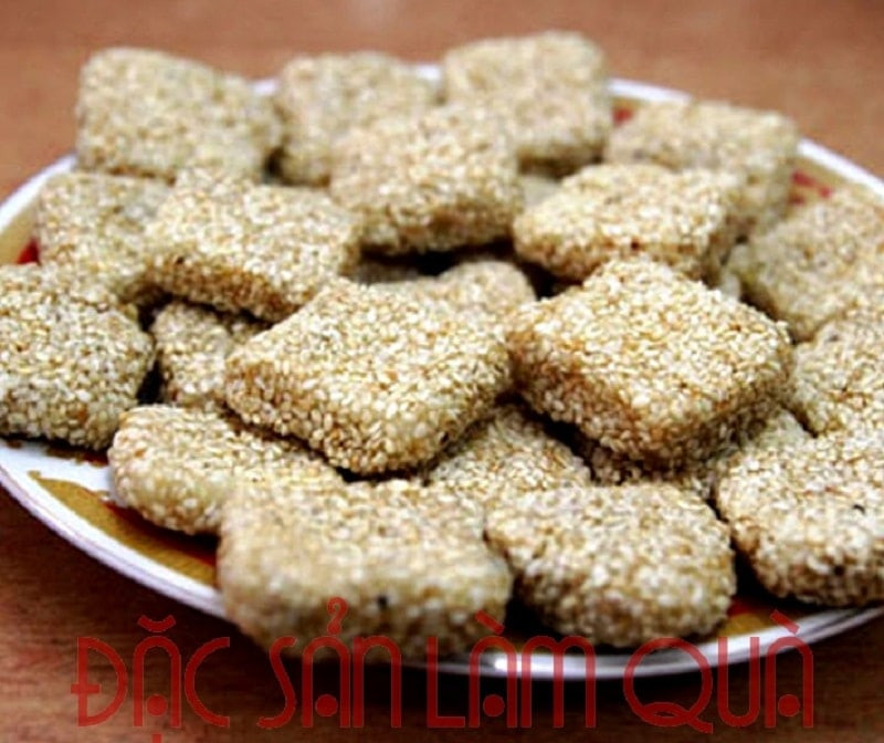 Bánh khô mè Bà Liễu