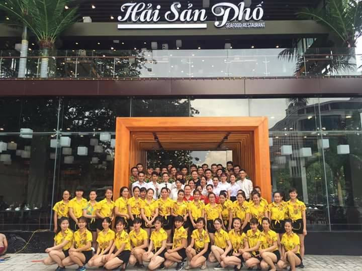 Quán Hải Sản Phố với không gian và các món ăn hấp dẫn