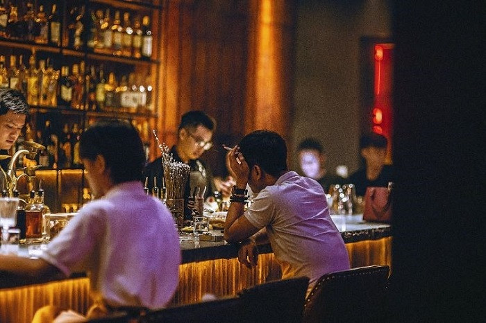 Âm nhạc, ánh sáng và rượu ngon hòa quyện tại Tê Bar Đà Nẵng