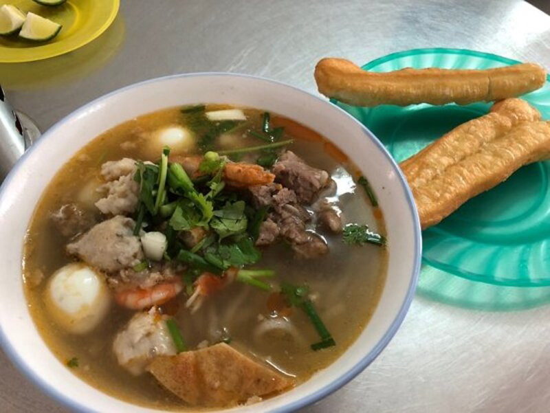 Khám Phá 20 Quán Bánh Canh Đà Nẵng Ngon Nức Tiếng – Trải Nghiệm Ẩm Thực Không Thể Bỏ Lỡ
