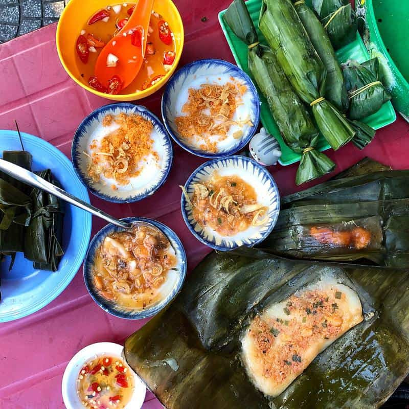 Ghé quán Bà Bé thưởng thức bánh nậm, bánh lọc nổi tiếng Đà Nẵng 5